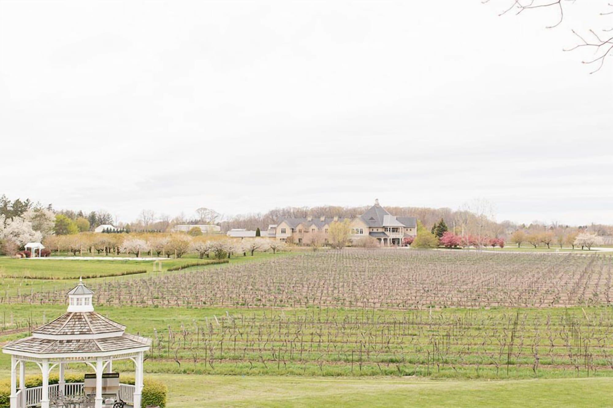 Riverbend Inn & Vineyard Niagara-on-the-Lake Exterior photo