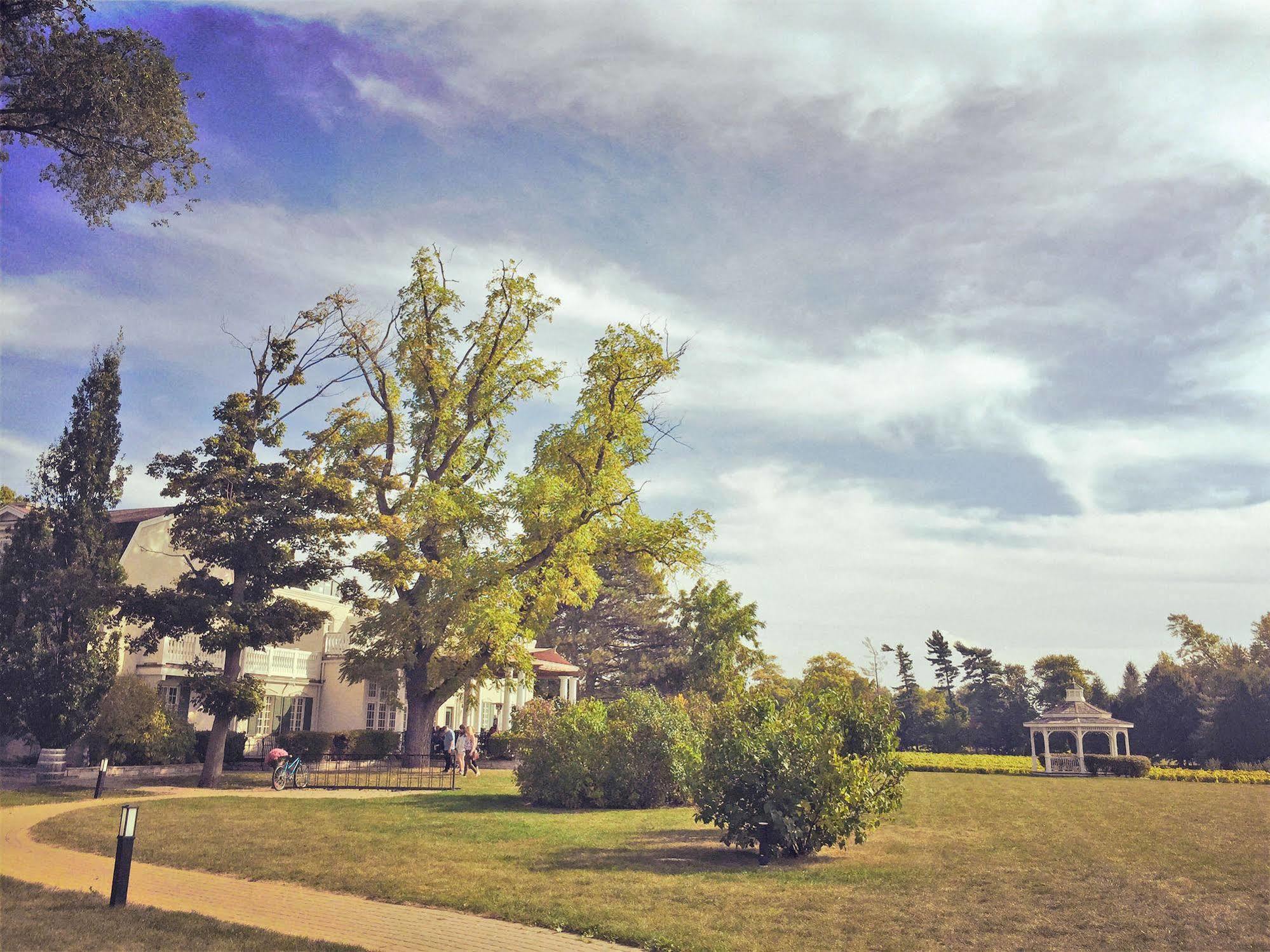 Riverbend Inn & Vineyard Niagara-on-the-Lake Exterior photo